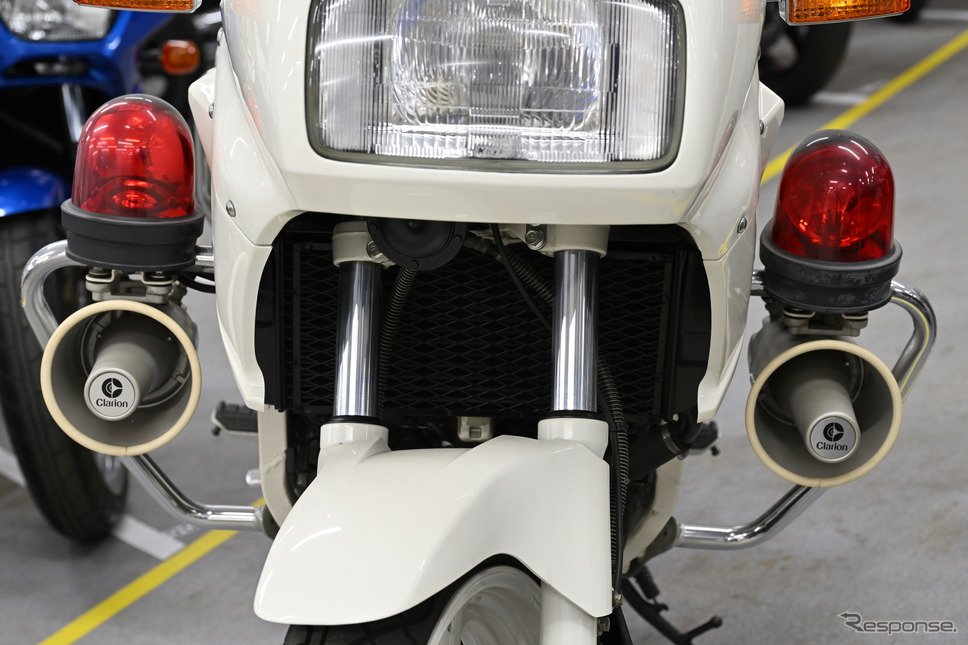 ヤマハ発動機 豊岡技術センターでレストアされる車両《写真撮影 廣井誠》