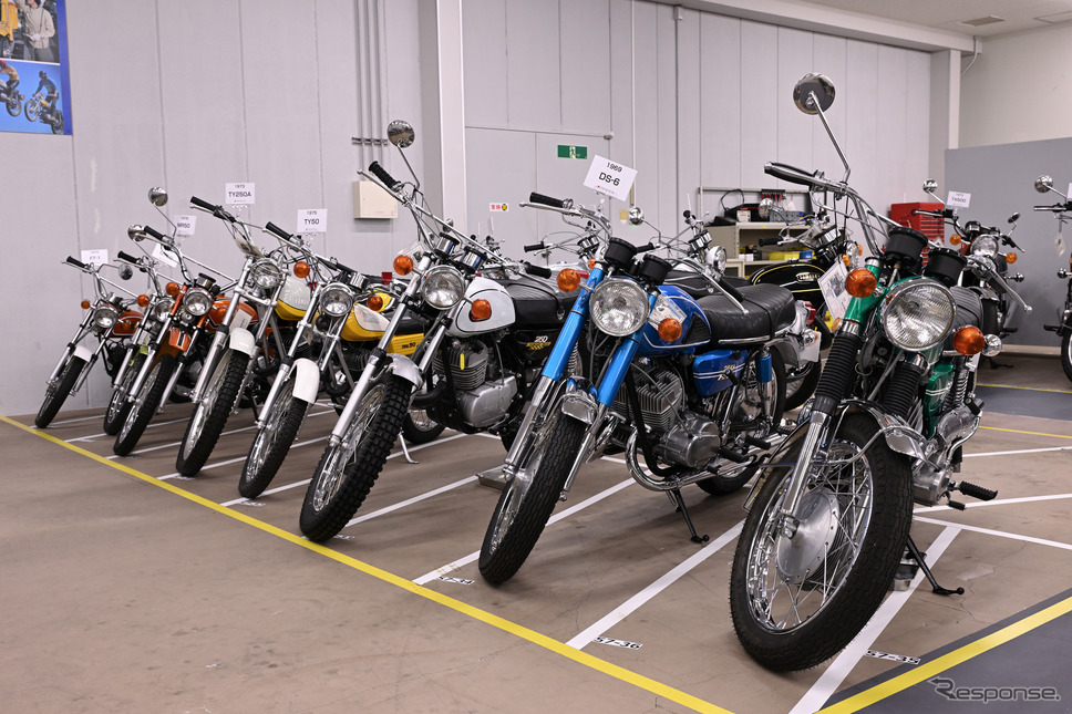 ヤマハ発動機 豊岡技術センターでレストアされる車両《写真撮影 廣井誠》