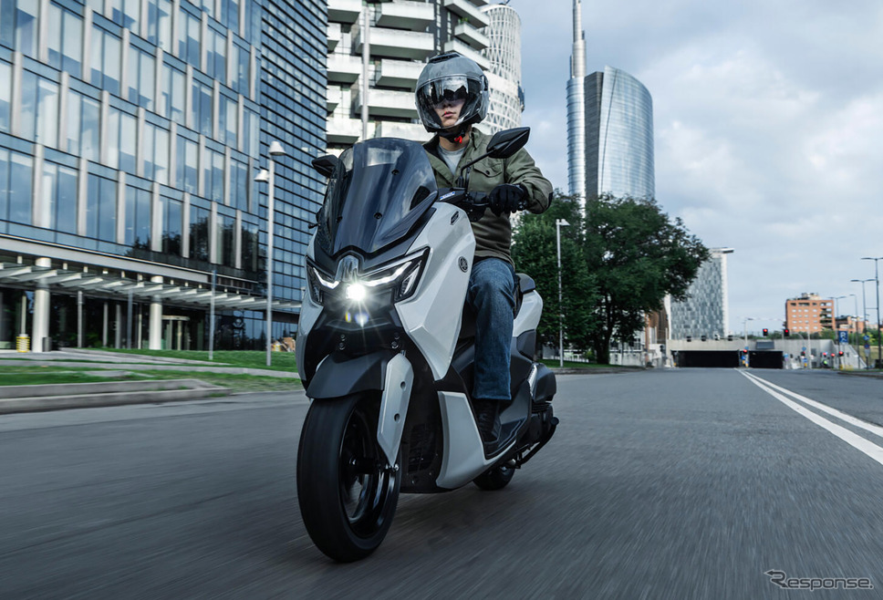 4月よりフィリピンで発売した人気のスクーター新型『NMAX』。業績回復の起爆剤となるか。《写真提供 ヤマハ発動機》