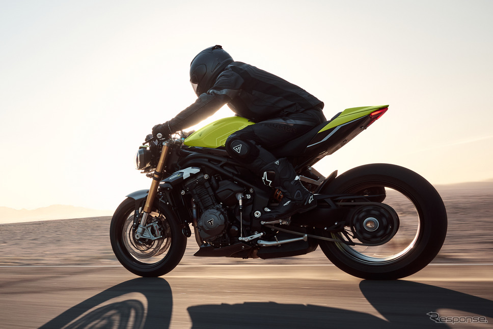 トライアンフ新型『スピードトリプル1200RX』《photo by Triumph》