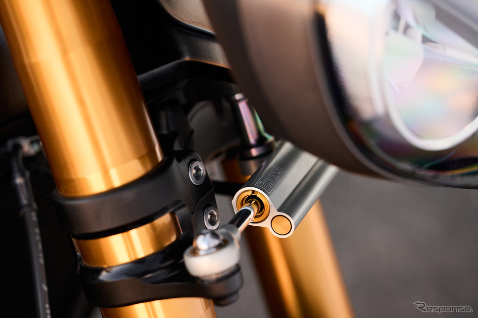 トライアンフ新型『スピードトリプル1200RX』《photo by Triumph》