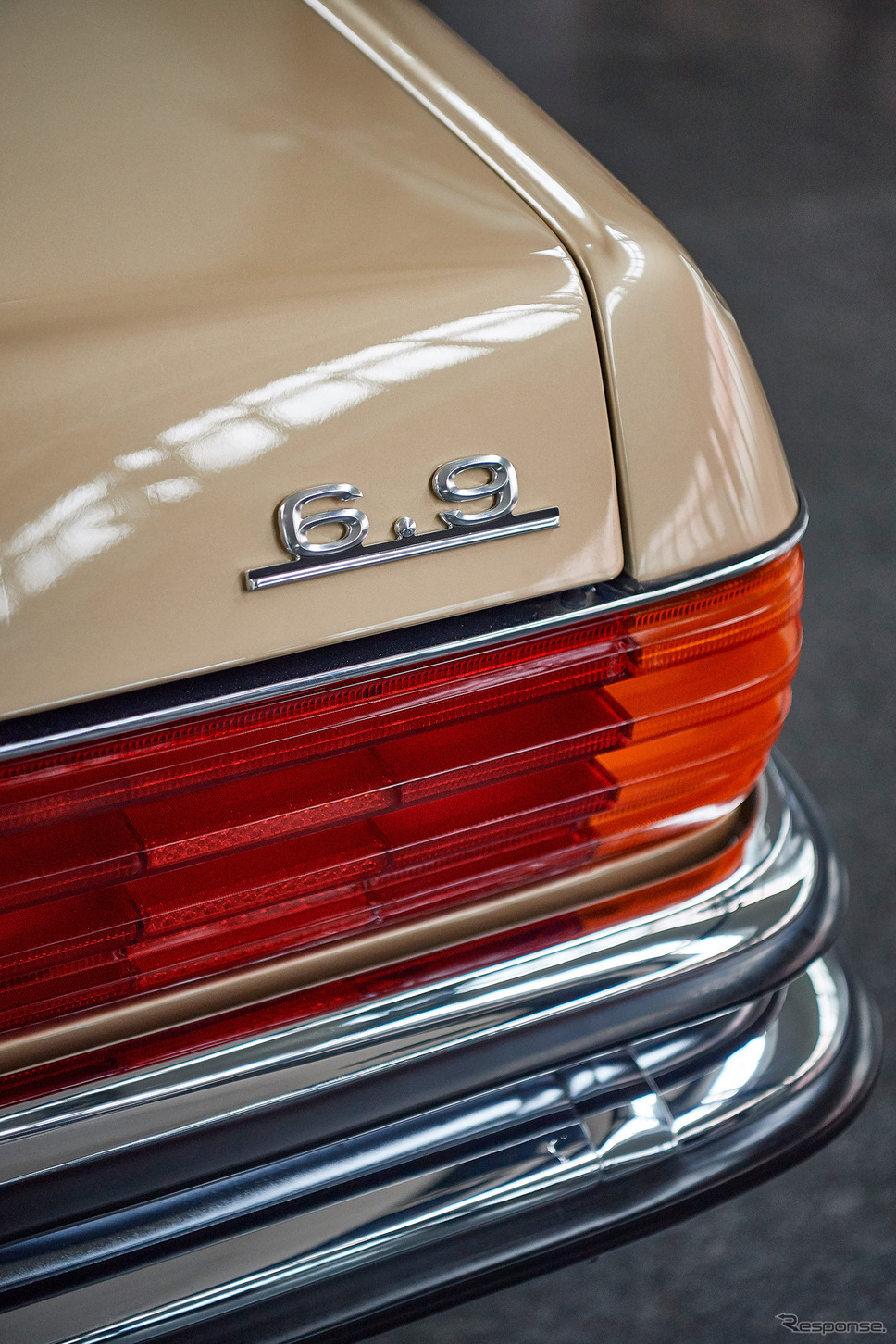 メルセデスベンツ「450 SEL 6.9」《photo by Mercedes-Benz》