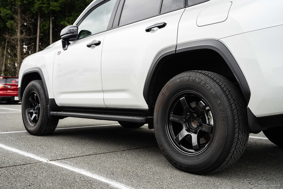 TOYOTA ランドクルーザー300 × グラムライツ 57DR-X…レイズファンミーティング2025《写真撮影 望月勇輝》
