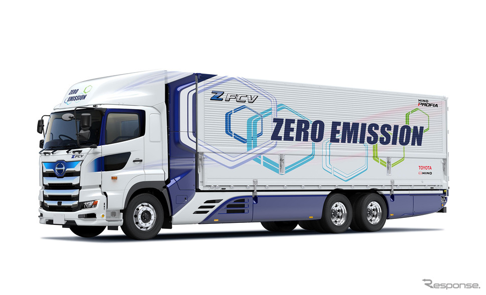 日野 プロフィア Z FCV《写真提供 日野自動車》