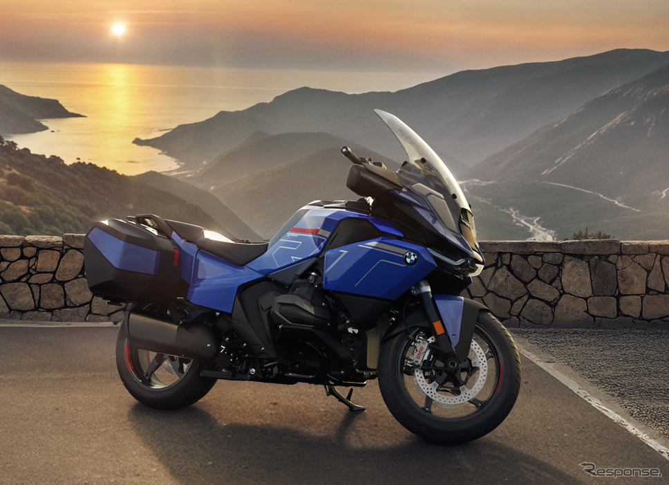 BMW R 1300 RT 新型《photo by BMW》
