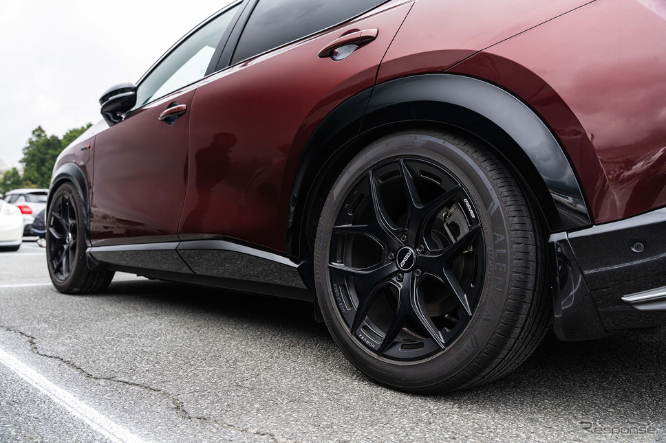 NISSAN アリア × ホムラ 2×5FT…レイズファンミーティング2025《写真撮影 望月勇輝》