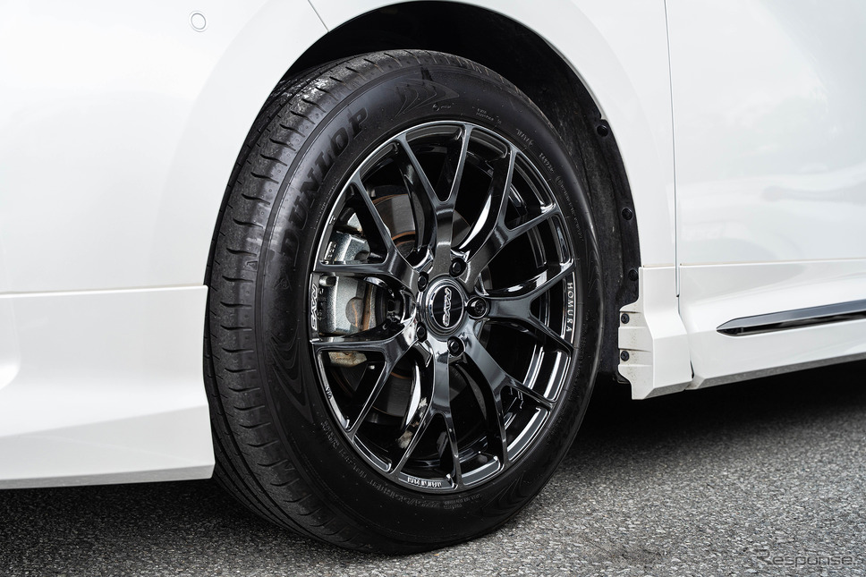 TOYOTA ヴェルファイア × ホムラ 2×7FT…レイズファンミーティング2025《写真撮影 望月勇輝》