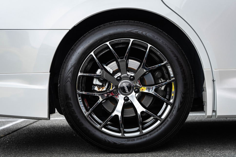 TOYOTA ヴェルファイア × ホムラ 2×7FT…レイズファンミーティング2025《写真撮影 望月勇輝》
