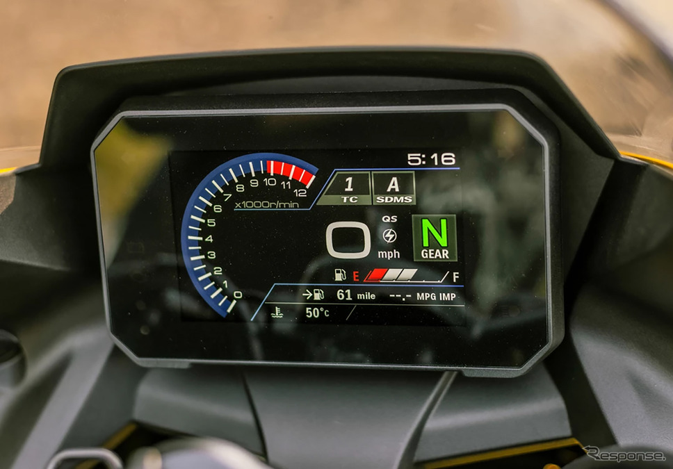 スズキ GSX-8R Kiiro Edition《photo by SUZUKI》