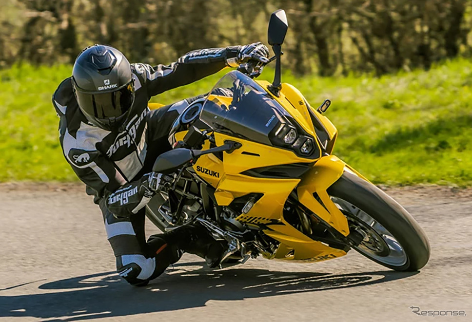スズキ GSX-8R Kiiro Edition《photo by SUZUKI》