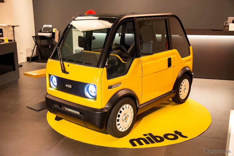 KGモーターズの小型電動モビリティ「mibot」《写真提供 KGモーターズ》