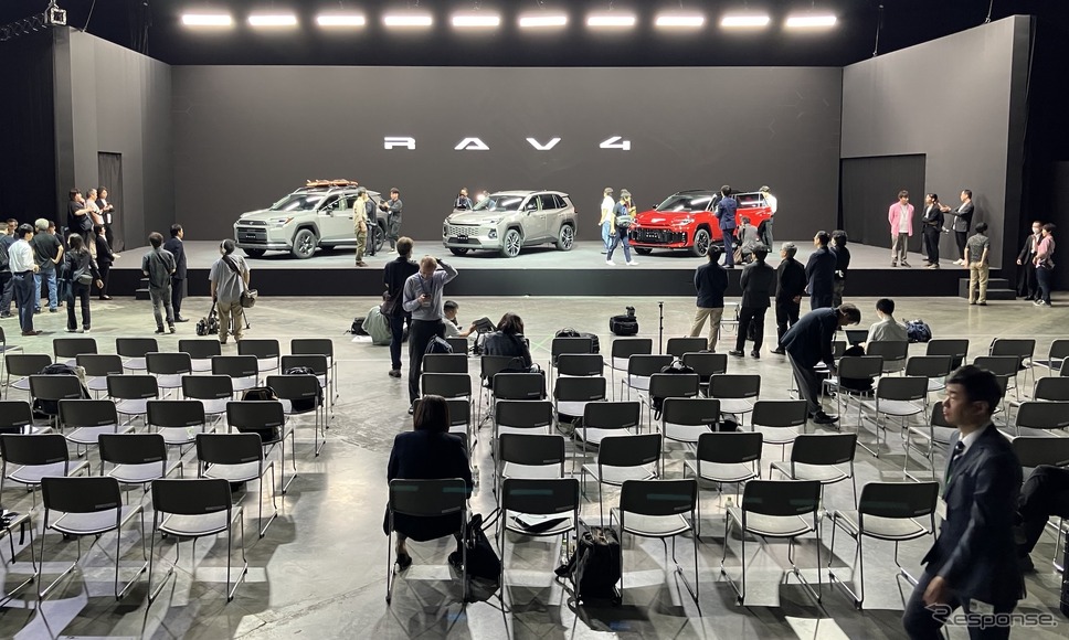 トヨタ RAV4 新型発表《写真撮影 高木啓》