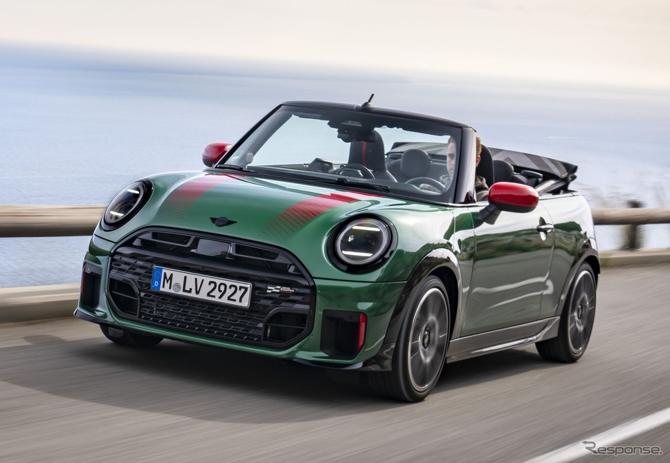 MINI『ジョン・クーパー・ワークス(JCW)コンバーチブル』新型《photo by MINI》