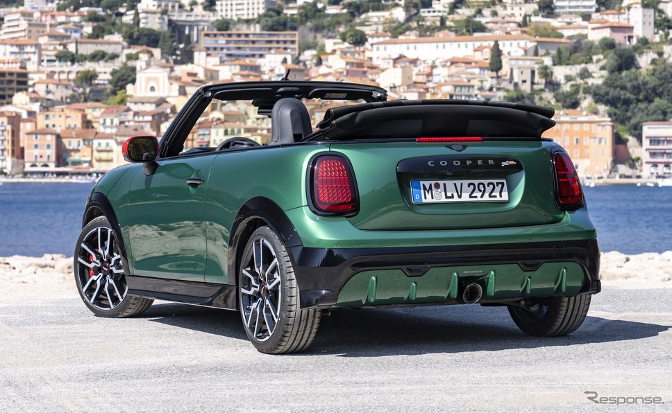 MINI『ジョン・クーパー・ワークス(JCW)コンバーチブル』新型《photo by MINI》