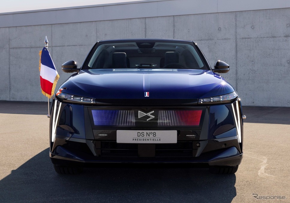 新しいフランス大統領専用車『プレジデンシャル DS N°8』《photo by DS》