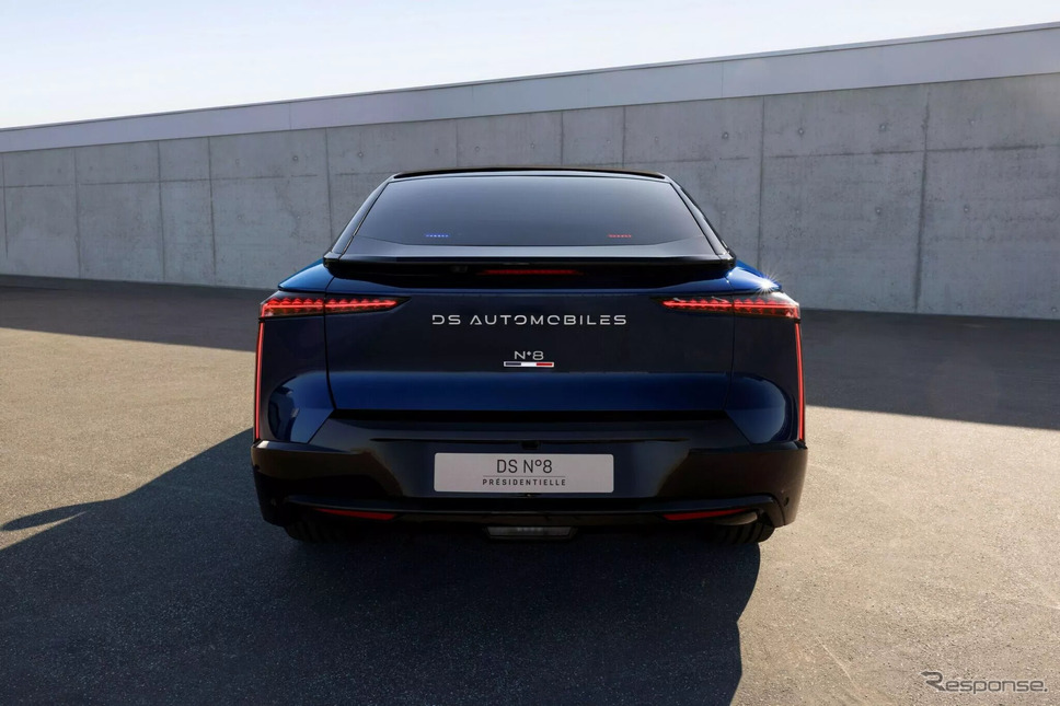 新しいフランス大統領専用車『プレジデンシャル DS N°8』《photo by DS》
