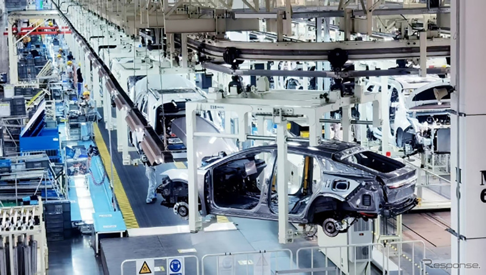 一汽トヨタは新型EV『bZ5』の生産を同社の新エネルギー工場で開始《photo by Toyota》