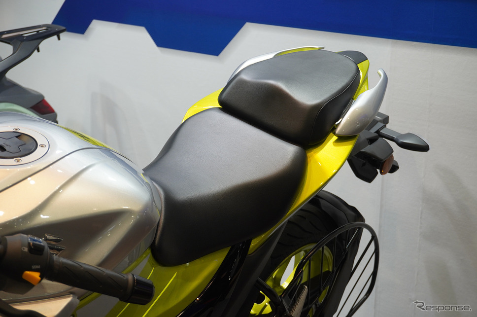 スズキ ジクサーSF 250 FFV(人とくるまのテクノロジー展2025)《写真撮影 宮崎壮人》