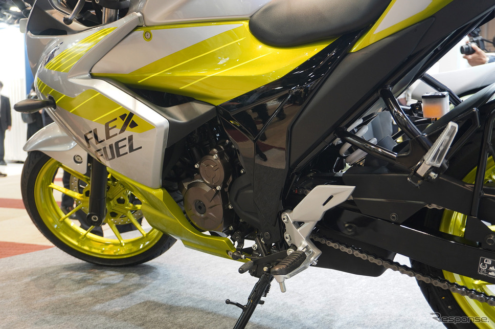スズキ ジクサーSF 250 FFV(人とくるまのテクノロジー展2025)《写真撮影 宮崎壮人》