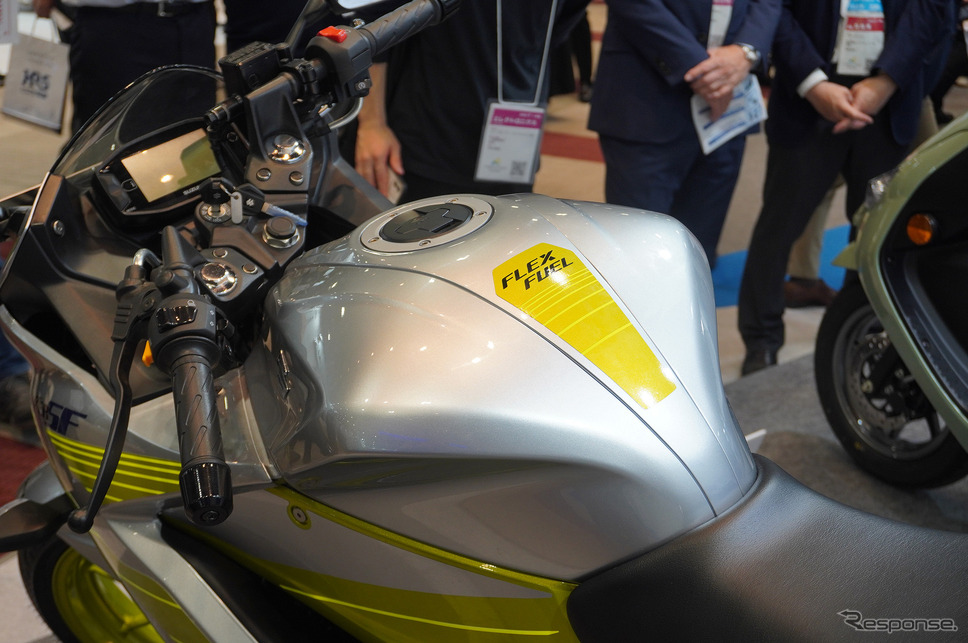スズキ ジクサーSF 250 FFV(人とくるまのテクノロジー展2025)《写真撮影 宮崎壮人》