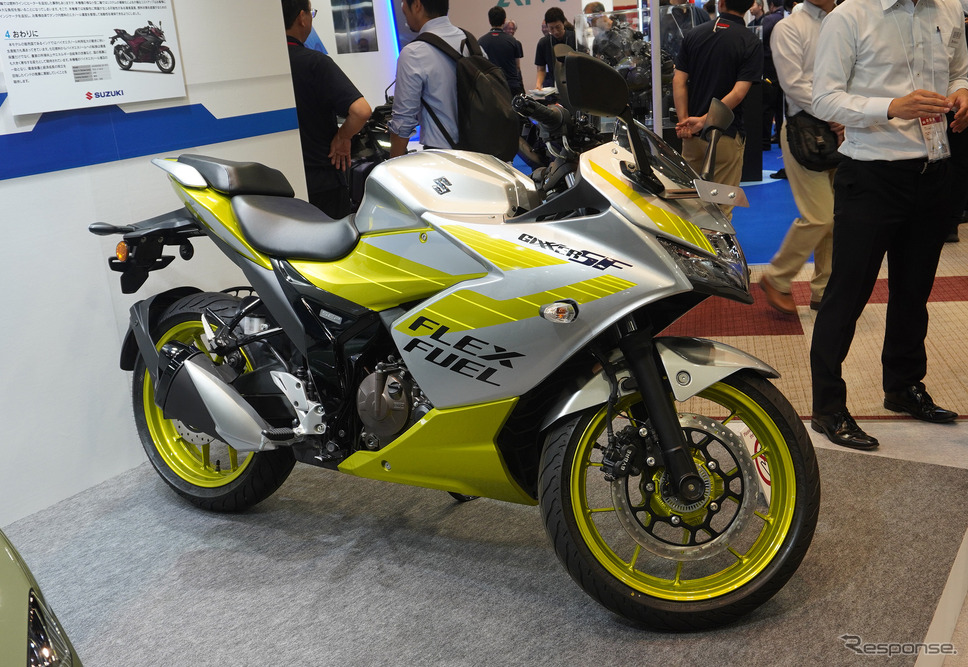 スズキ ジクサーSF 250 FFV(人とくるまのテクノロジー展2025)《写真撮影 宮崎壮人》