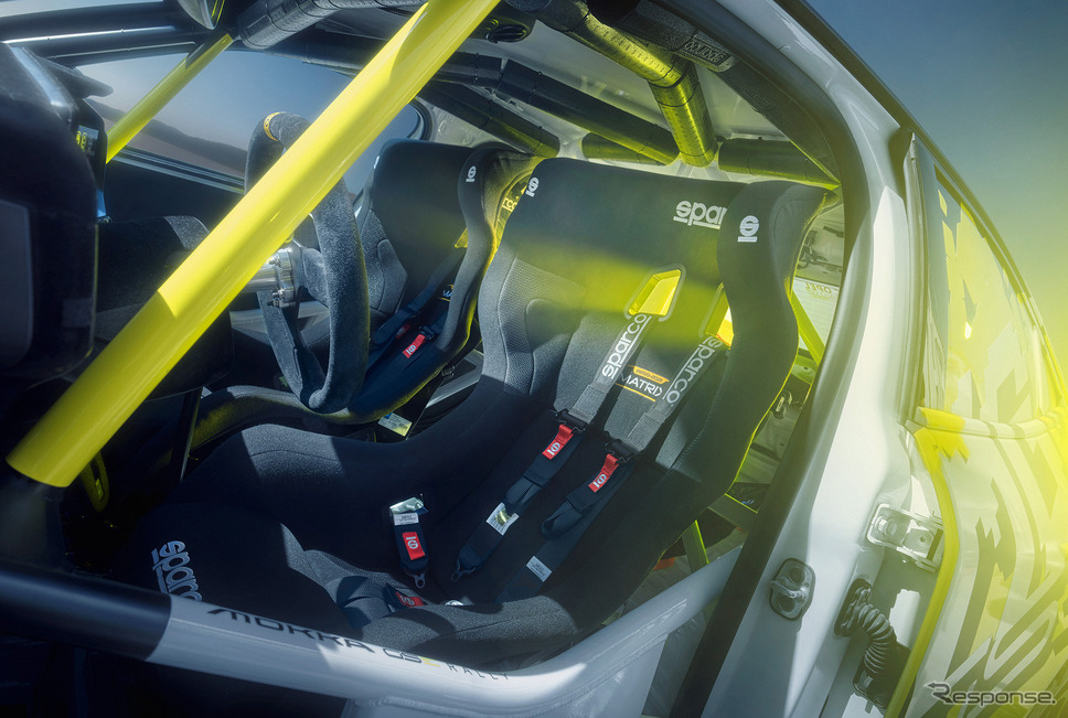 オペルの新型電動ラリーカー『モッカGSE』《photo by Opel》