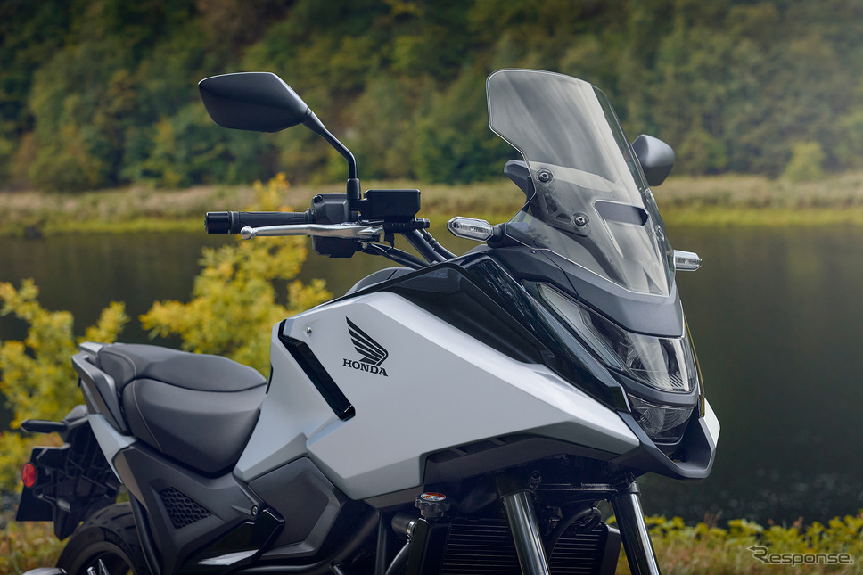 ホンダ『NC750X DCT』の2025年モデル(米国仕様)《photo by Honda》