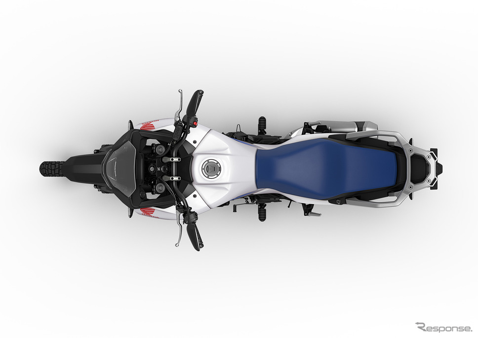ホンダ『XL750トランザルプ』の2025年モデル(米国仕様)《photo by Honda》