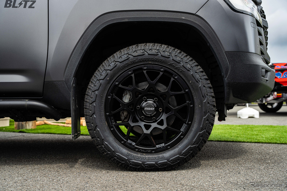TOYOTA ランクル300 × チームデイトナ M8《写真撮影 望月勇輝》