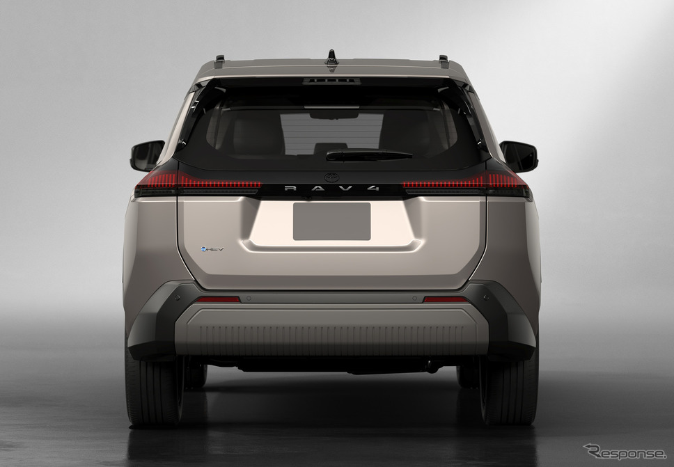 トヨタ RAV4 新型(CORE)《写真提供 トヨタ自動車》