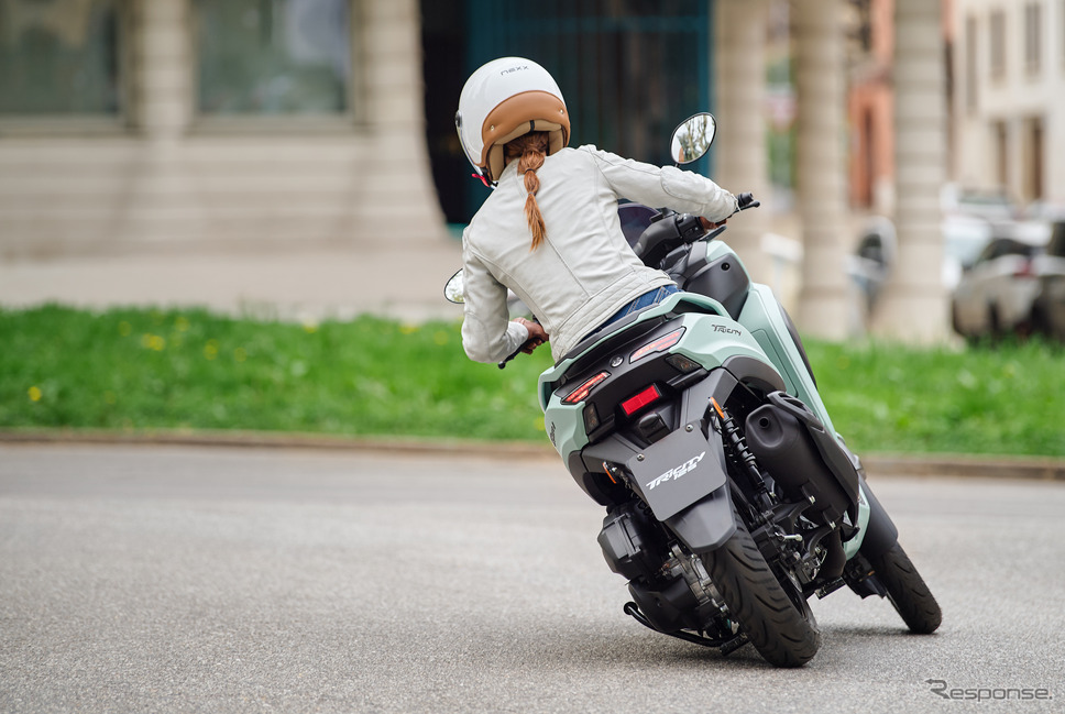 ヤマハ トリシティ125 2025年モデル(欧州仕様)《photo by Yamaha Motor》