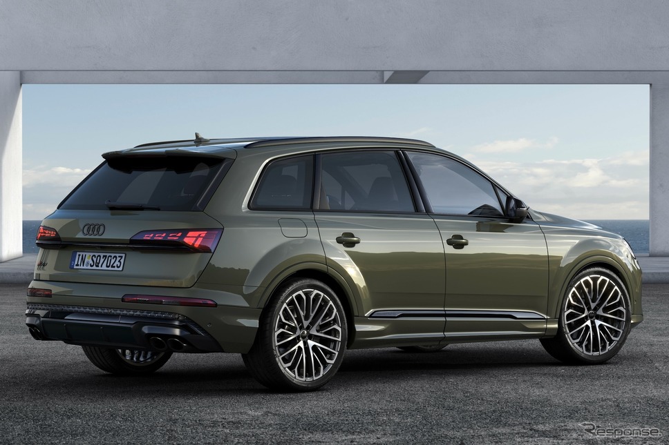 アウディ Q7《photo by Audi》