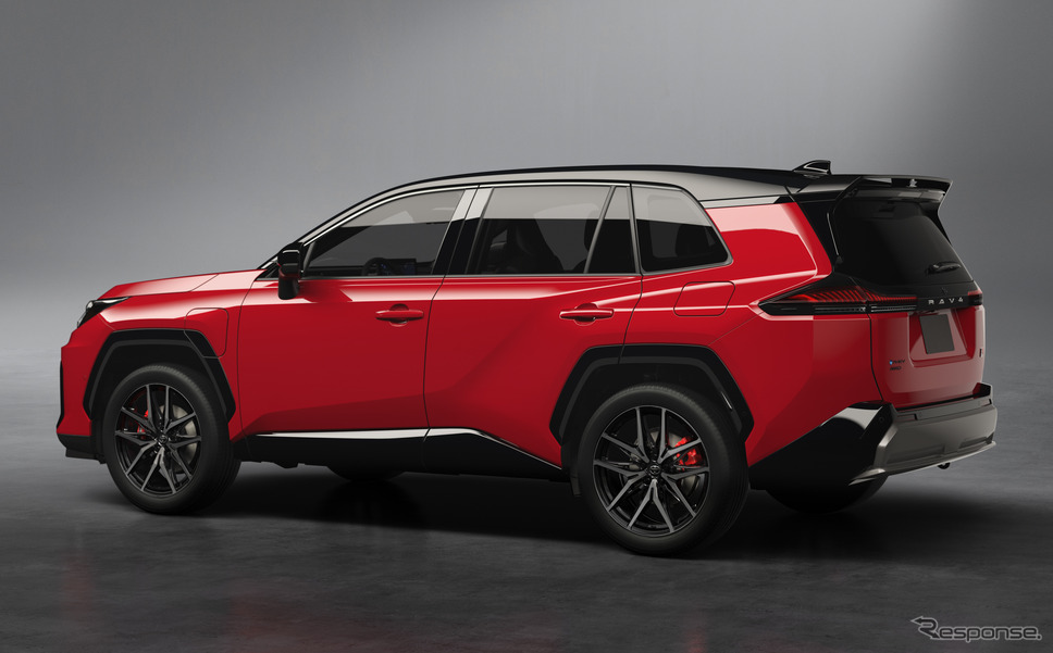 トヨタ RAV4 GRスポーツ《写真提供 トヨタ自動車》