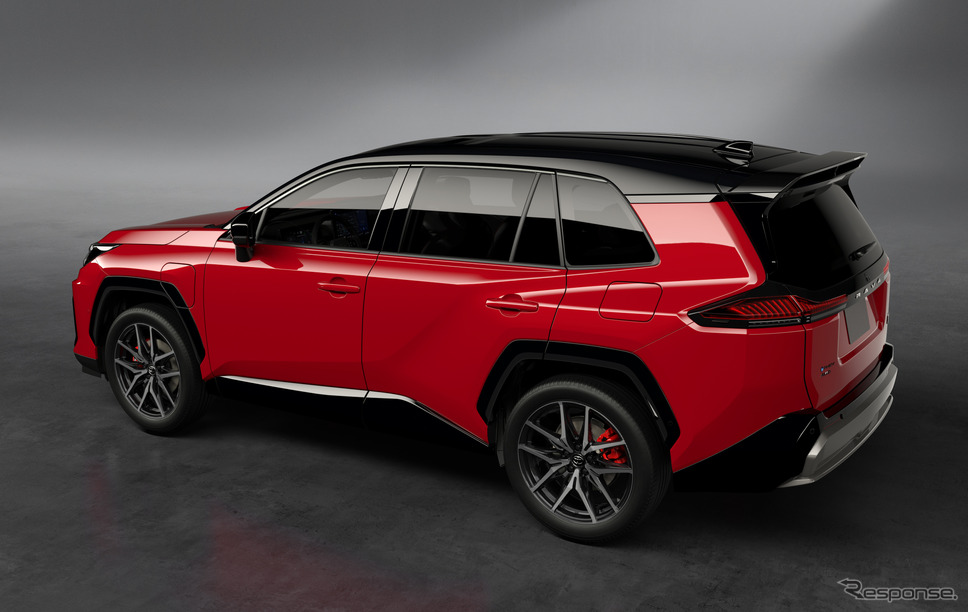 トヨタ RAV4 GRスポーツ《写真提供 トヨタ自動車》