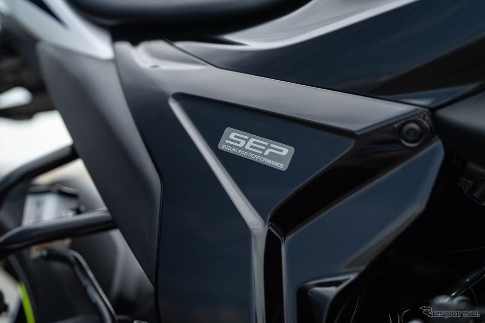 スズキ ジクサーSF250《写真撮影 望月勇輝》