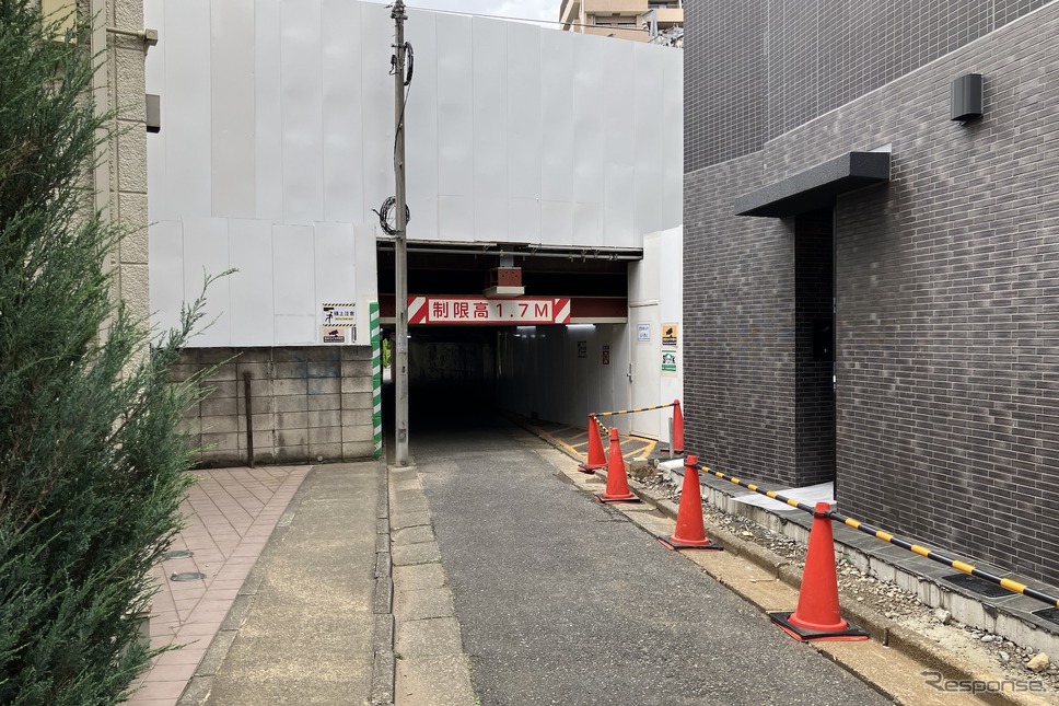 京王線・笹塚〜代田橋、笹塚第5架道橋《写真撮影 高木啓》