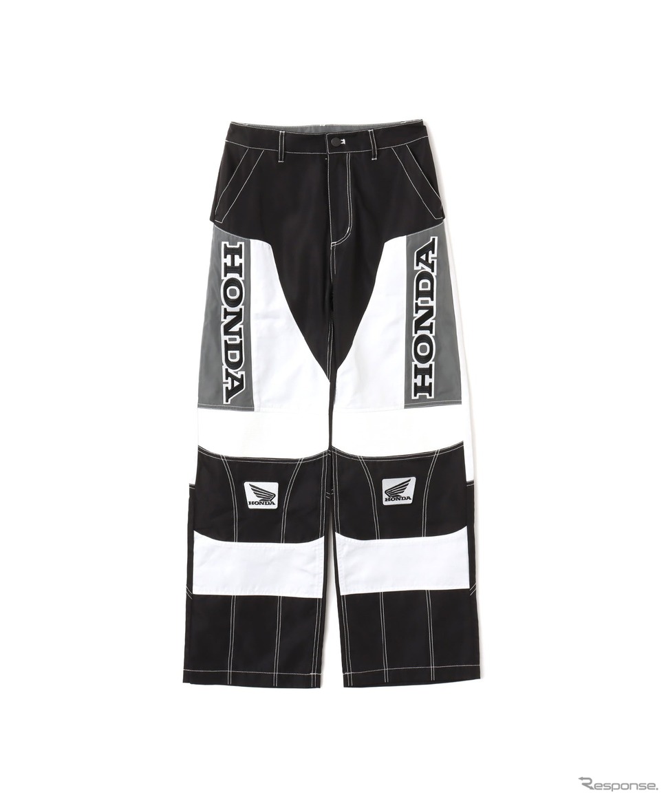 HONDA x atmos pink Racing Pants《写真提供 Foot Locker atmos Japan合同会社》