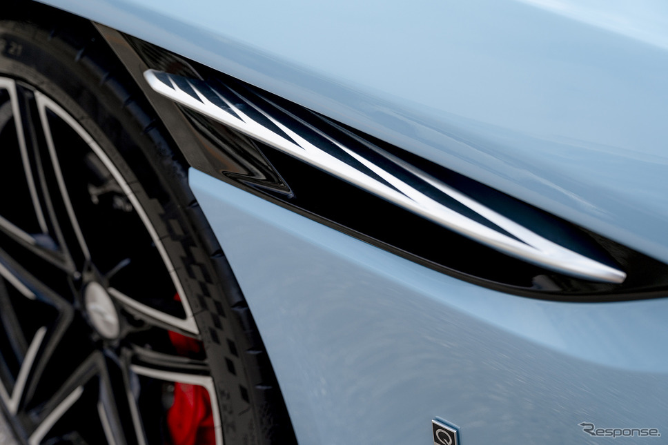 アストンマーティン パームビーチ・エディション DB12 ヴォランテ《photo by Aston Martin》