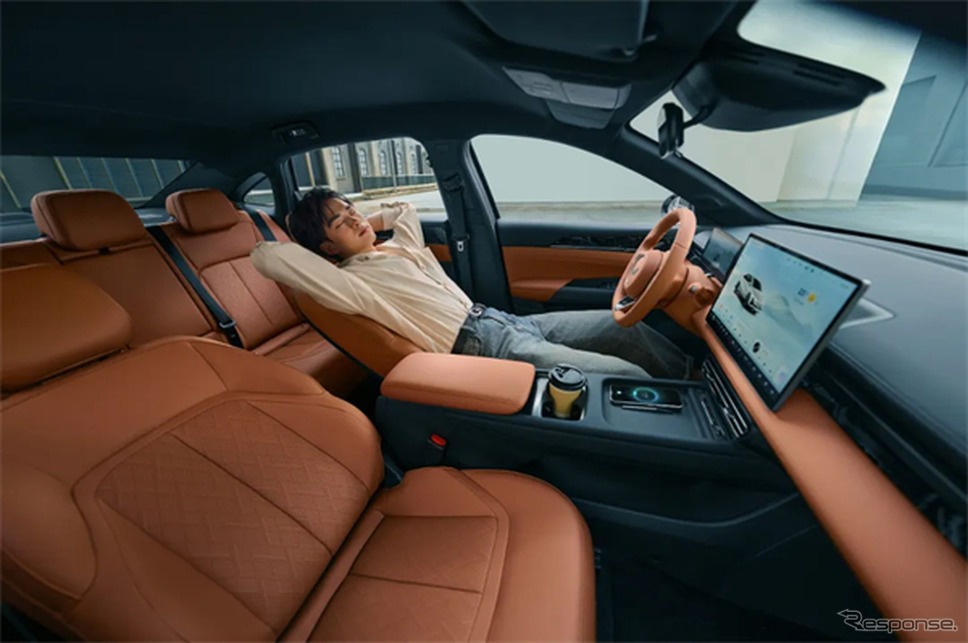 五菱汽車(WULING)のEVセダン『星光』の2025年モデル《photo by WULING》