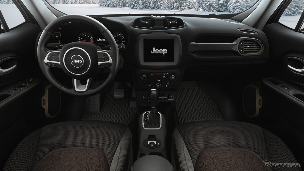 ジープ レネゲード 2023年型《photo by Jeep》