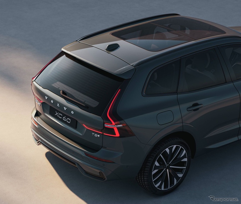 ボルボ『XC60』改良新型《photo by VolvoCars》