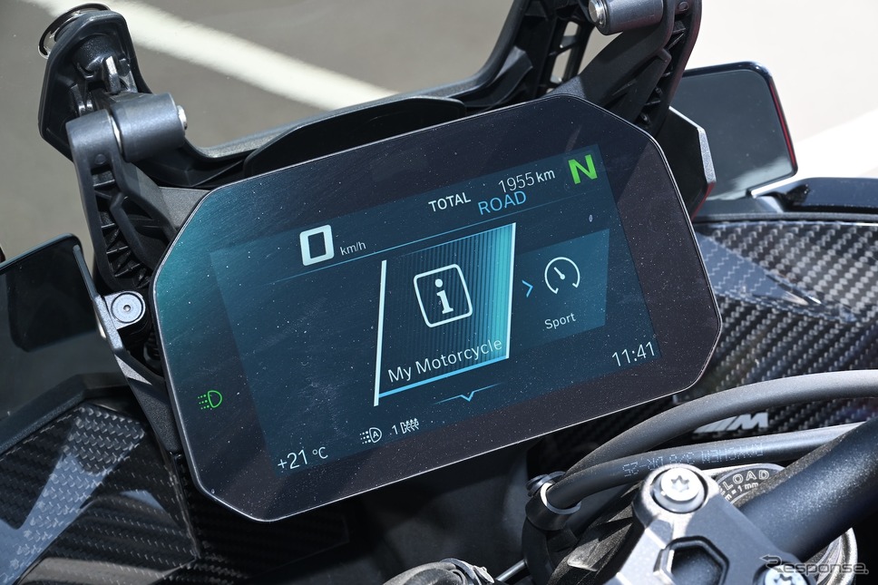 BMW M 1000 XR《写真撮影 安藤貴史》