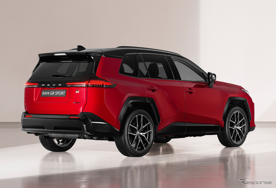 トヨタ RAV4 GRスポーツ《写真提供 トヨタ自動車》