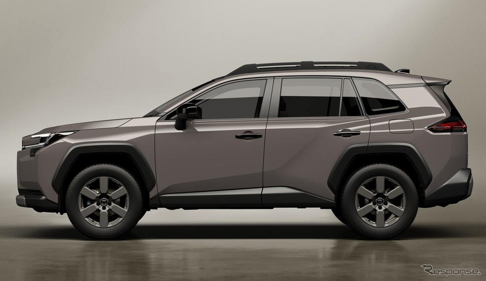 トヨタ RAV4 ADVENTURE《写真提供 トヨタ自動車》