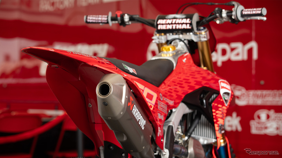 ドゥカティ初のモトクロス専用車「Desmo450 MX」《photo by Ducati》