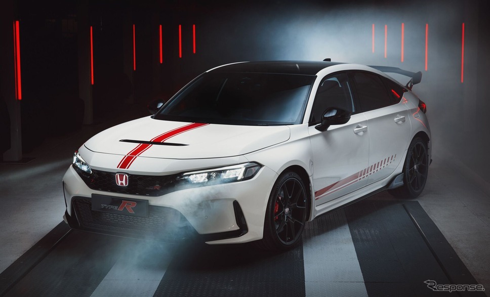ホンダ『シビック タイプR』の最終モデル「アルティメット エディション」(欧州仕様)《photo by Honda》