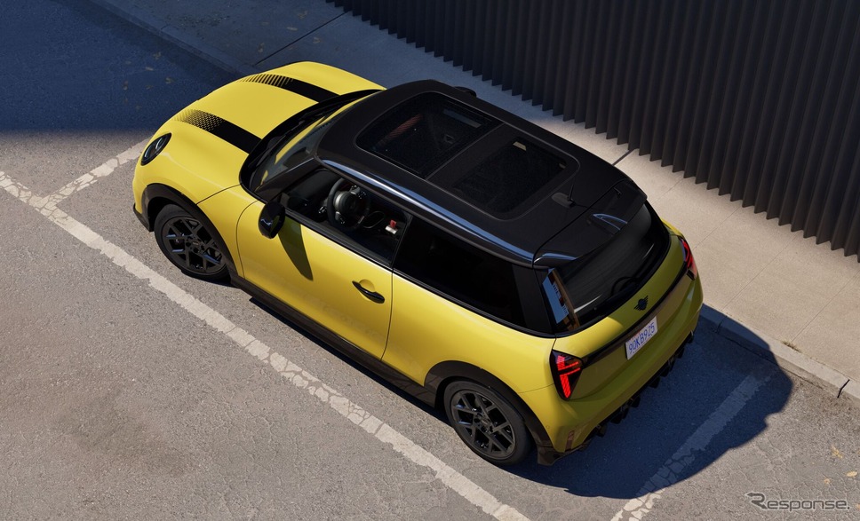 MINI『クーパー』の2026年モデル(米国仕様)《photo by MINI》