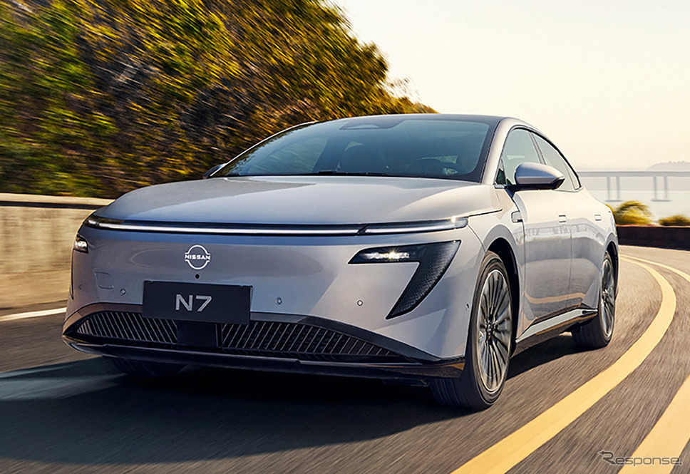 東風日産の新型EVセダン『N7』《photo by Nissan》