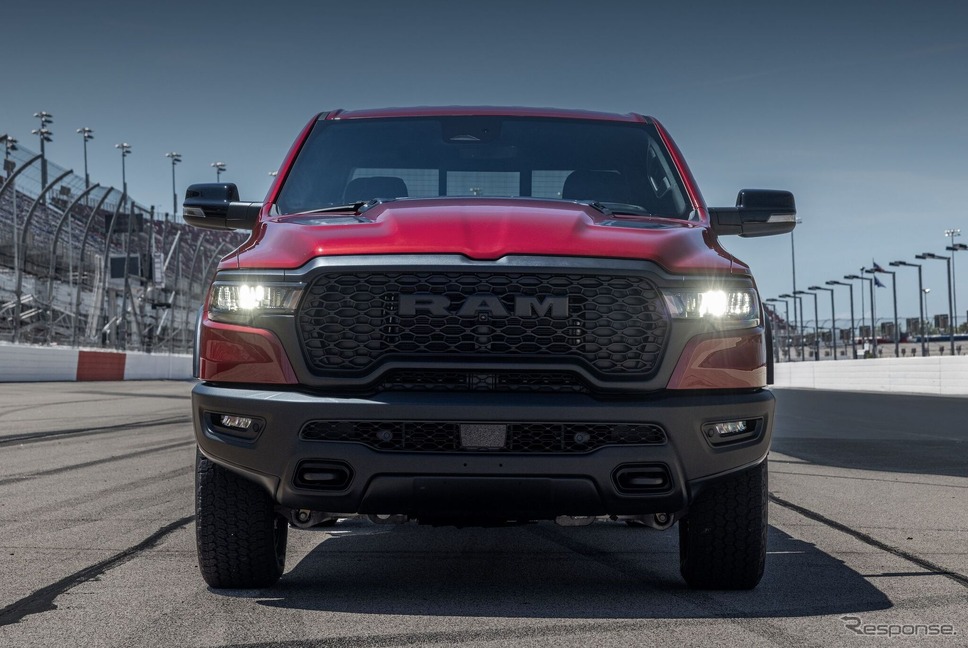 5.7リットルV8「HEMI」エンジンを搭載するラム1500 レベル《photo by RAM》