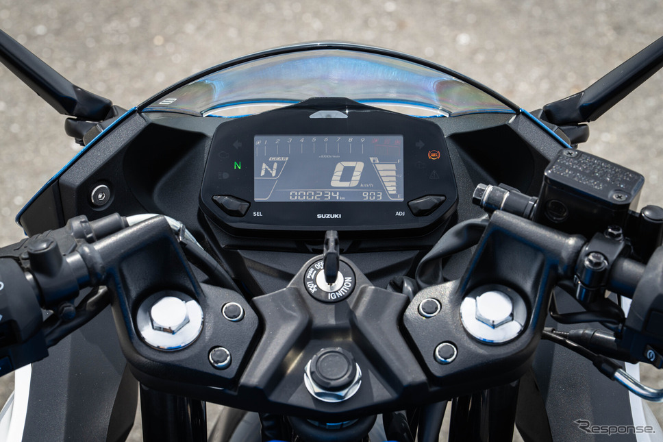 スズキ ジクサーSF250《写真撮影 望月勇輝》